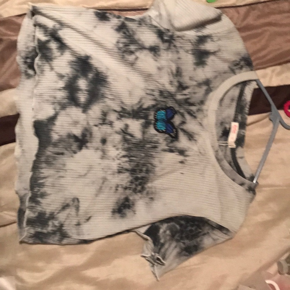 Crop top with a butterfly patch